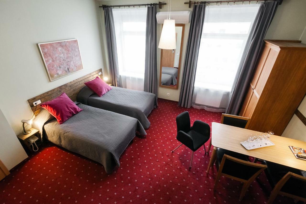 eLoftHotel Vilnius Buitenkant foto