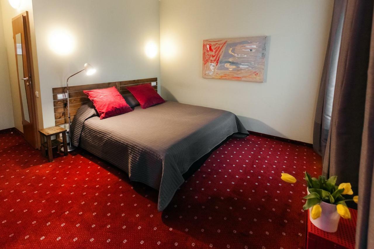 eLoftHotel Vilnius Buitenkant foto