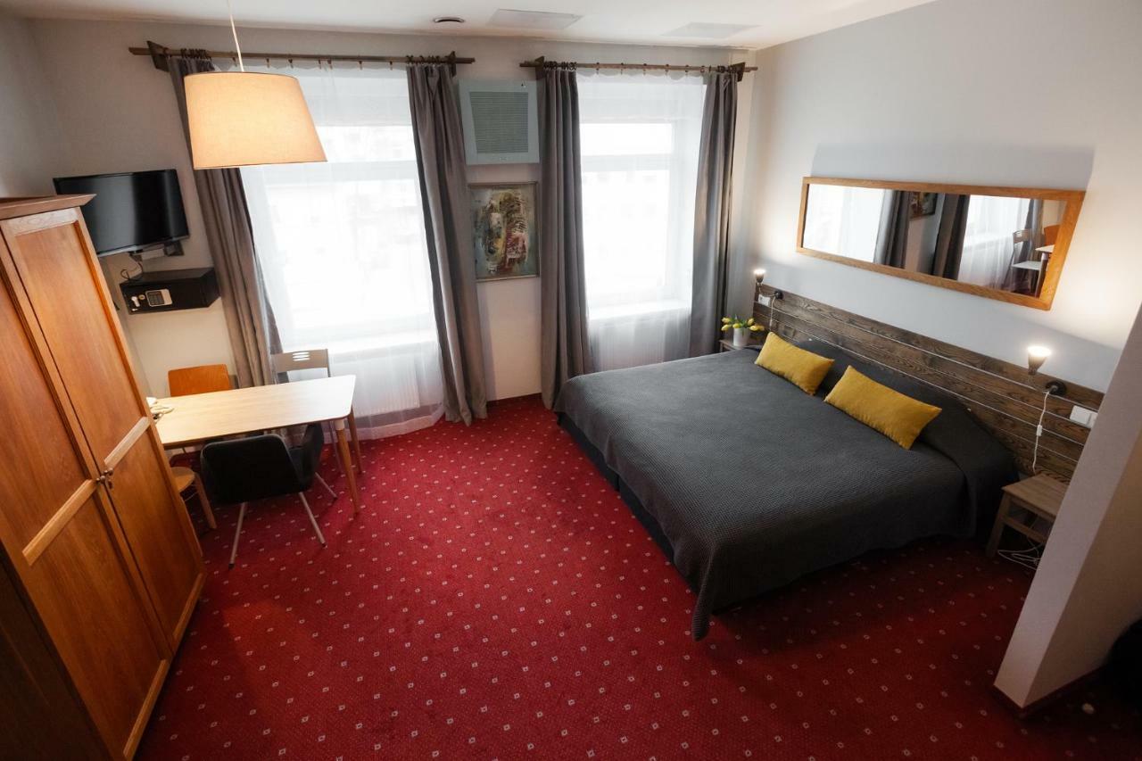eLoftHotel Vilnius Buitenkant foto