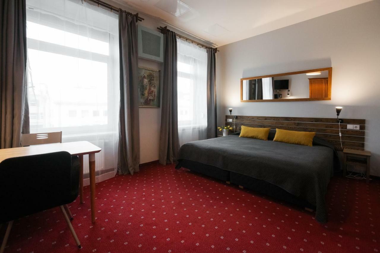 eLoftHotel Vilnius Buitenkant foto