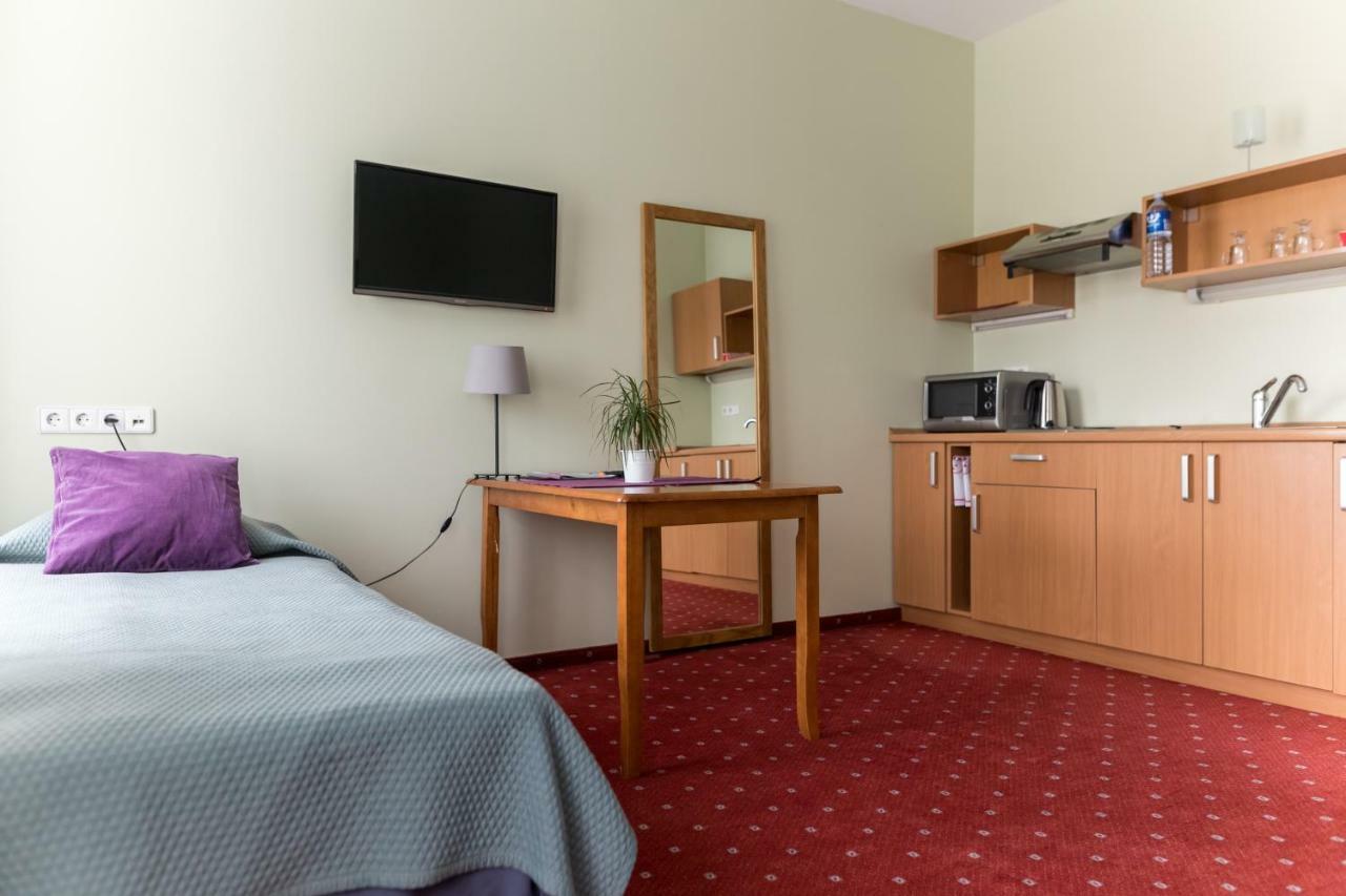 eLoftHotel Vilnius Buitenkant foto